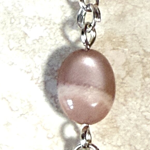 Peach Moonstone Adjustable Choker, Cute Slim Cat Pendant + Genuine Gemstone - Picture 11 of 15